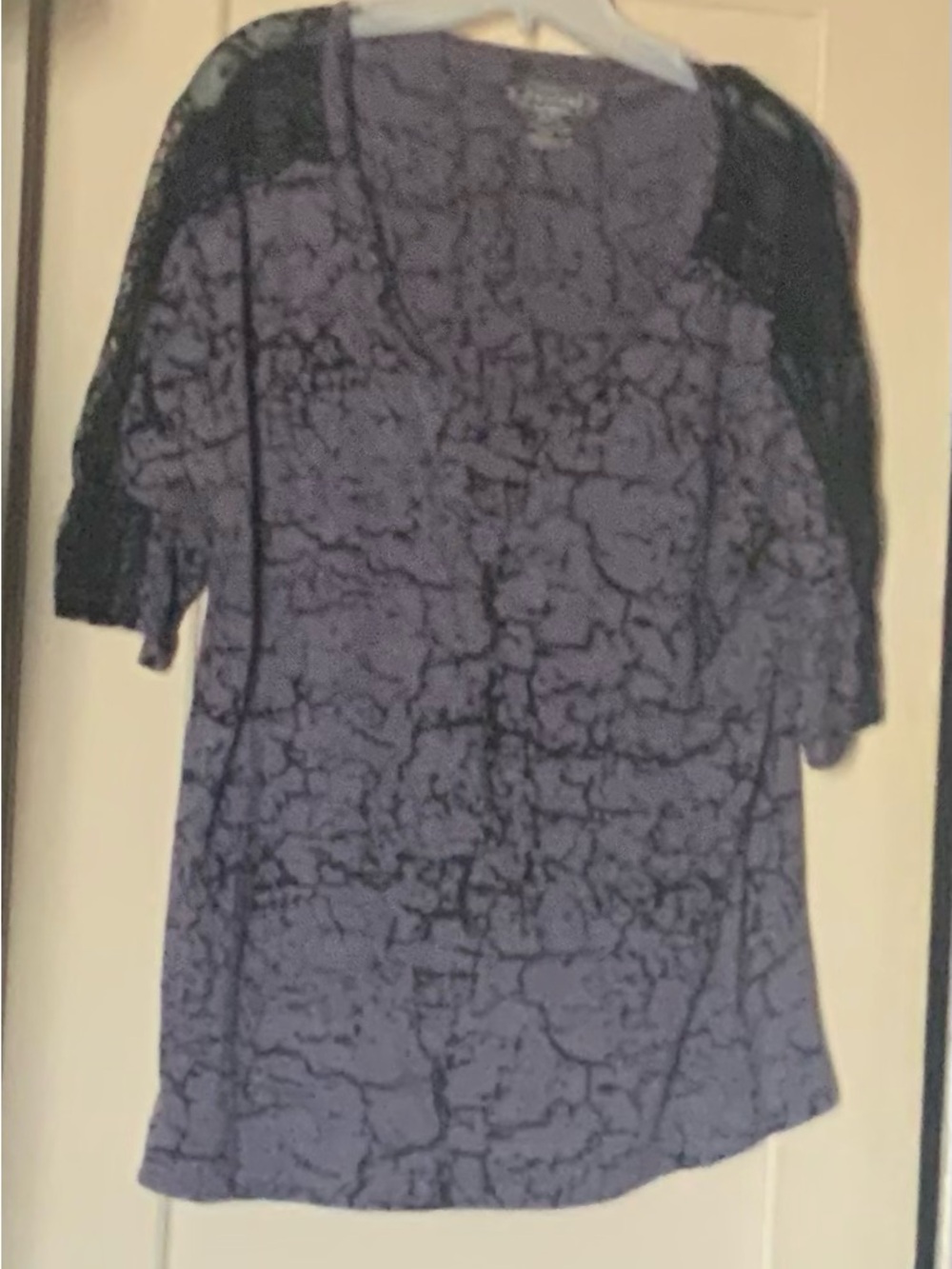 Women's Purple Patterned Short-Sleeve Top